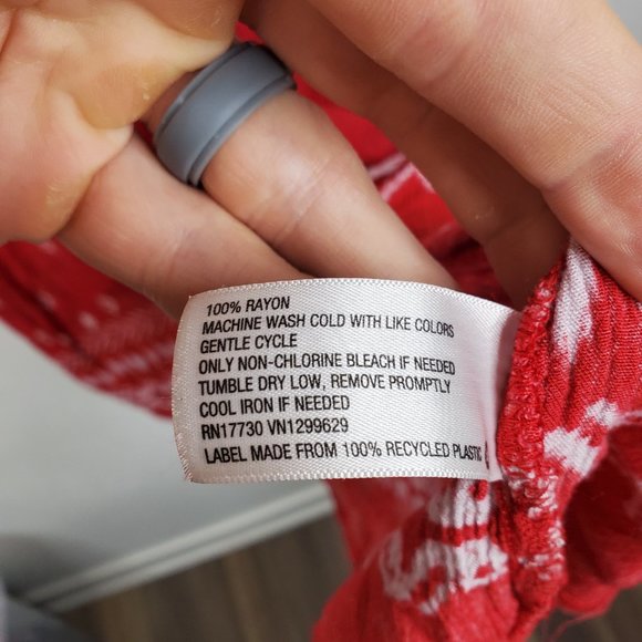 Knox Rose Red Midi Dress - Picture 6 of 11